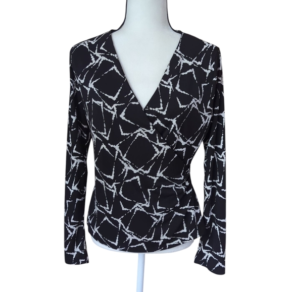 Jones New York Tops - Jones New York V-Neck Wrap Style Long Sleeve Blouse MEDIUM Black White